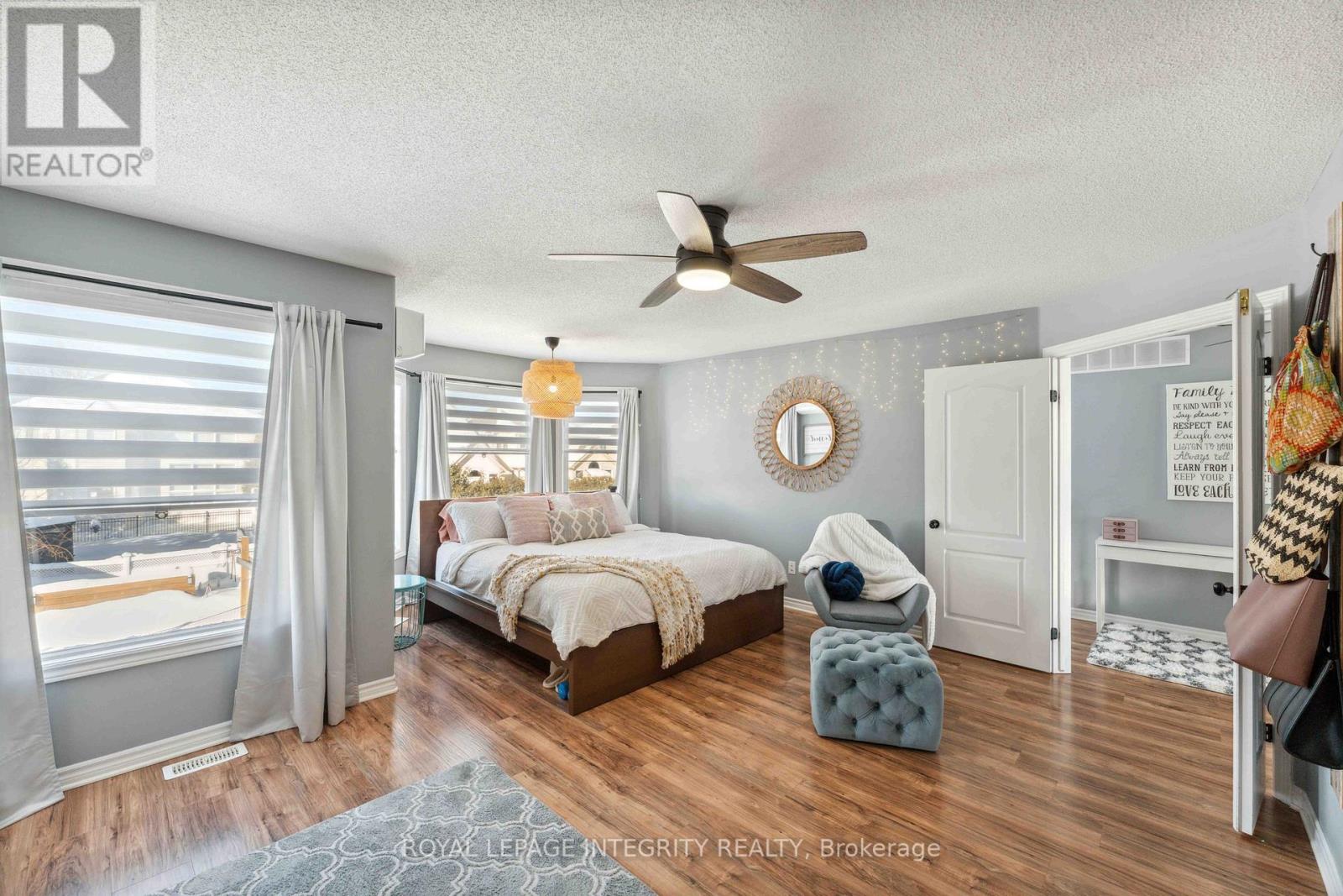 Photo 25 of 4 Bracewood Way, Ottawa ON