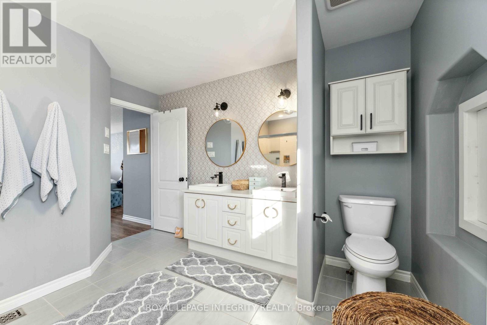 Photo 1 of 4 Bracewood Way, Ottawa ON