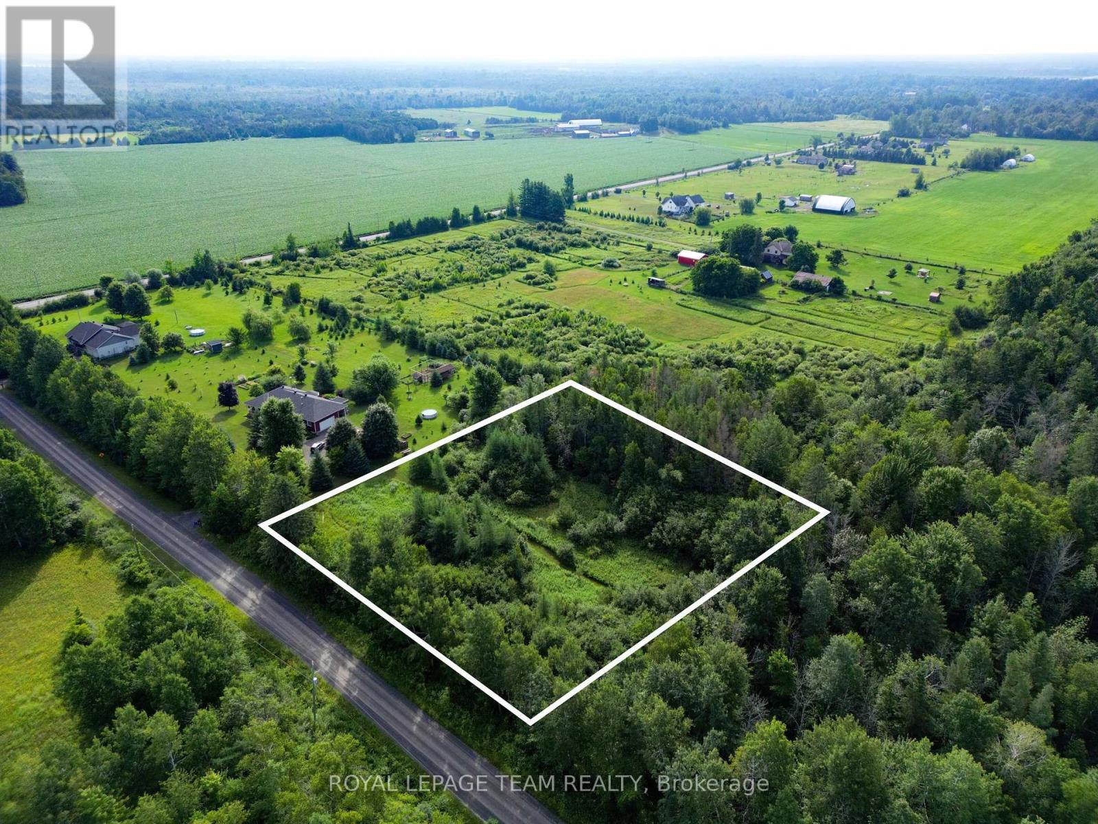 Photo 4 of 2630 Mcmullen Road N, Ottawa ON