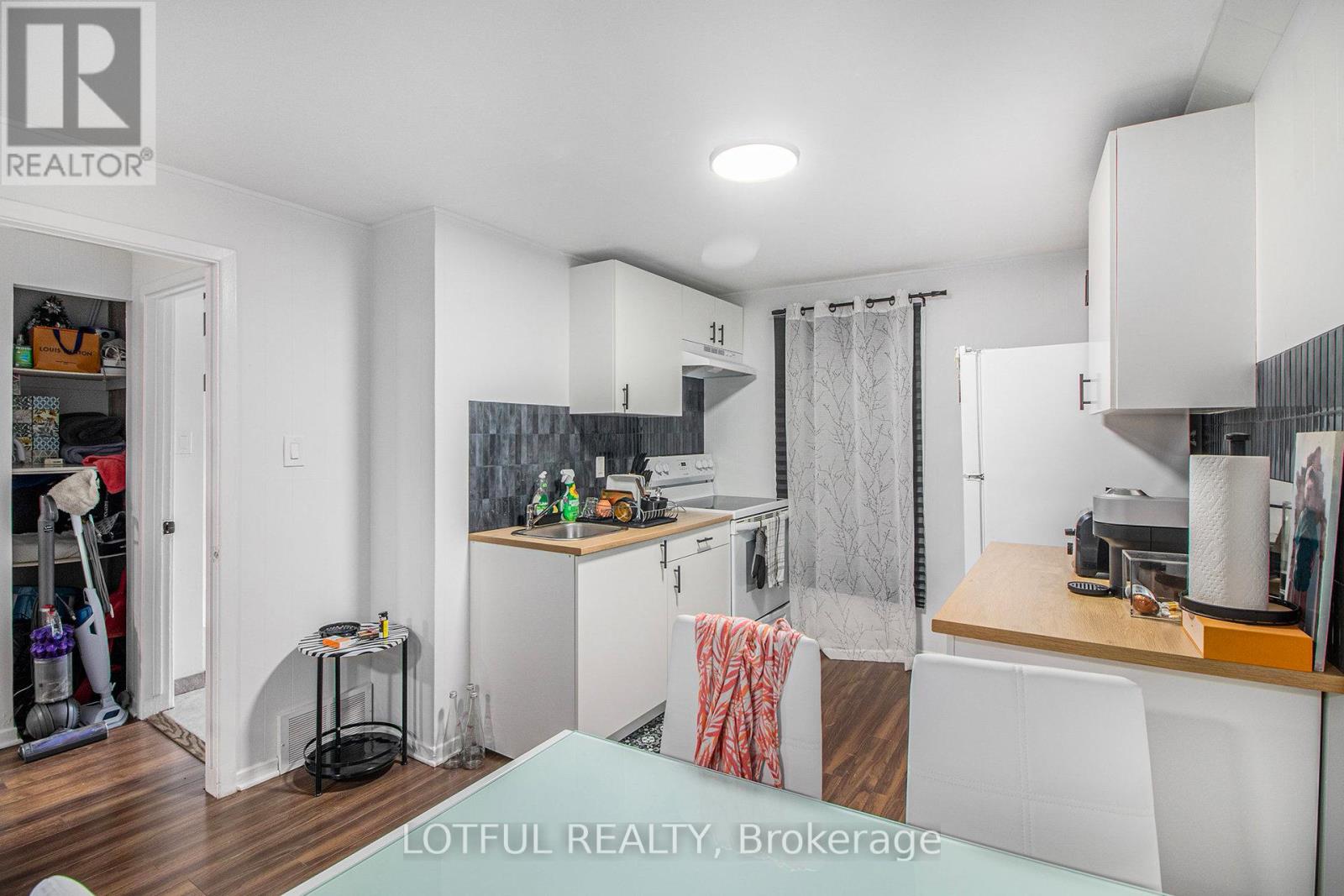 Photo 8 of 197 Mcarthur Avenue, Ottawa ON