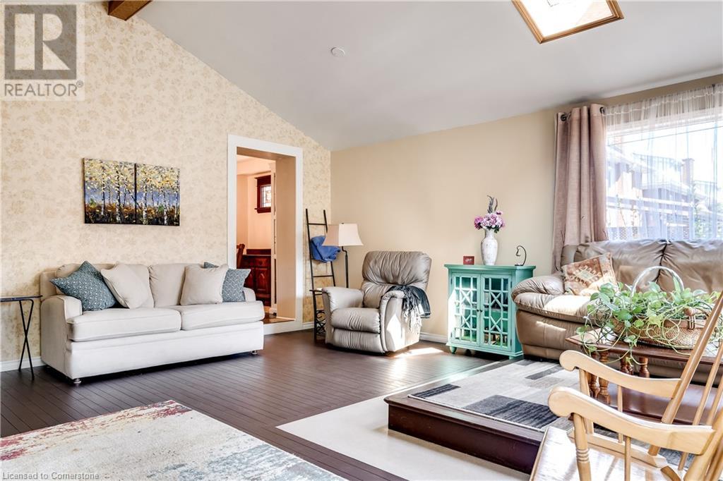 Photo 42 of 287 Graham Avenue S, Hamilton ON