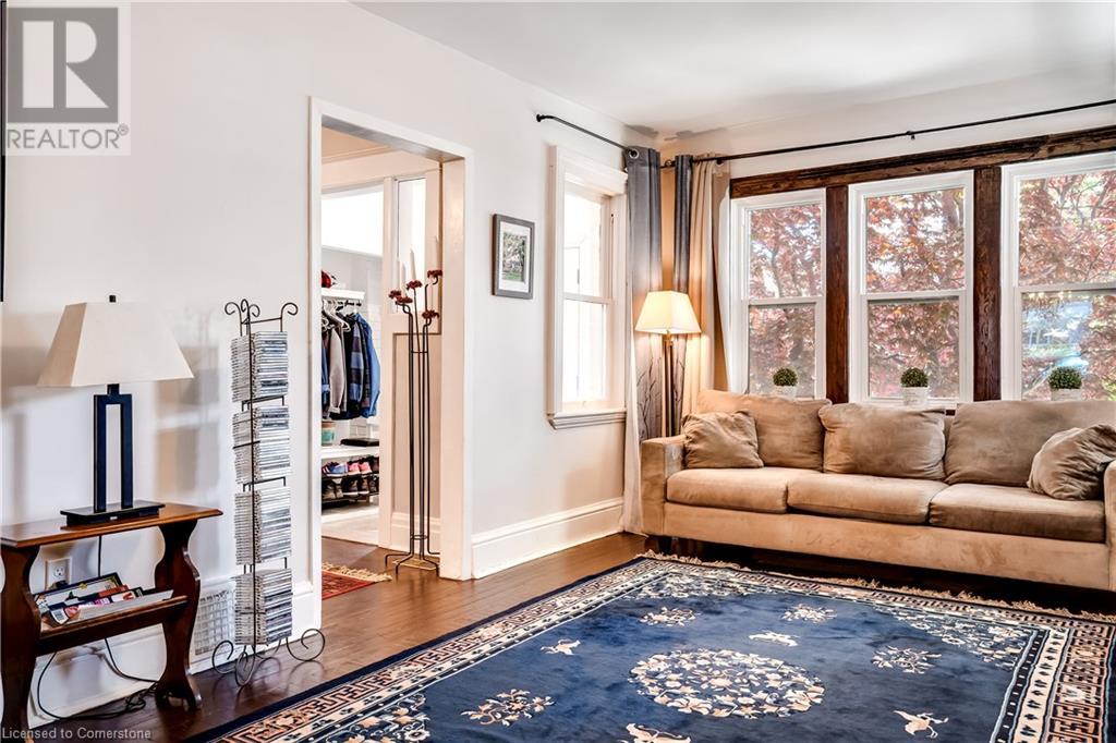 Photo 24 of 287 Graham Avenue S, Hamilton ON