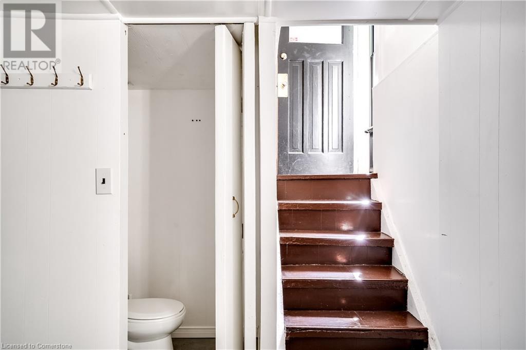 Photo 45 of 287 Graham Avenue S, Hamilton ON