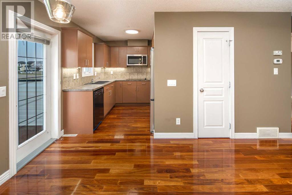 Single Family House 4 Level for Sale in  Royal Oak Lane NW Royal Oak Calgary 