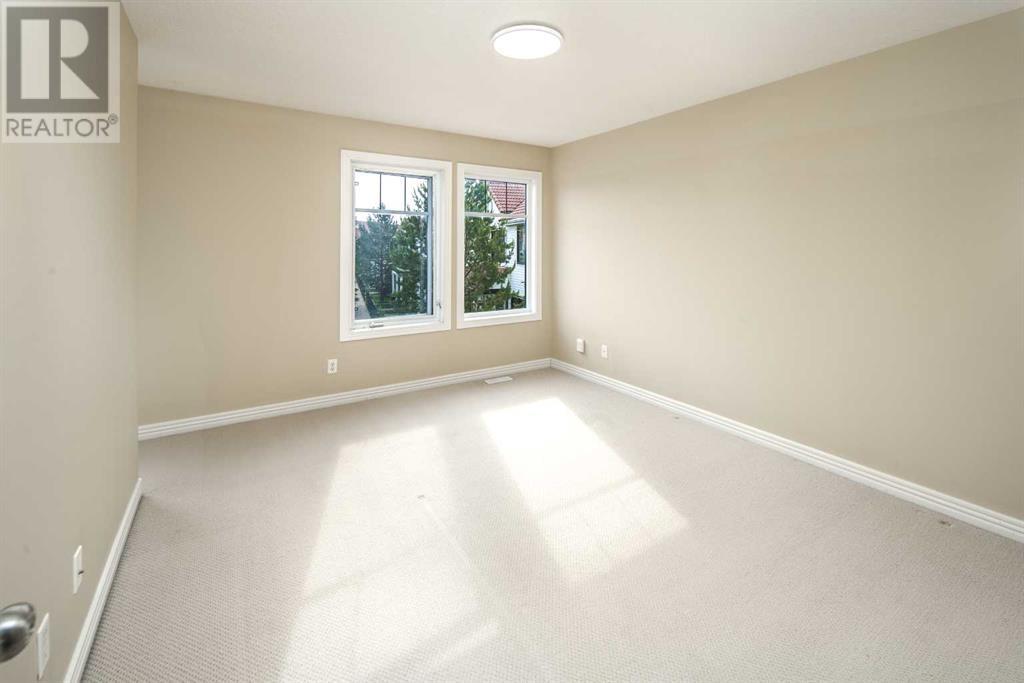 Single Family House 4 Level for Sale in  Royal Oak Lane NW Royal Oak Calgary 