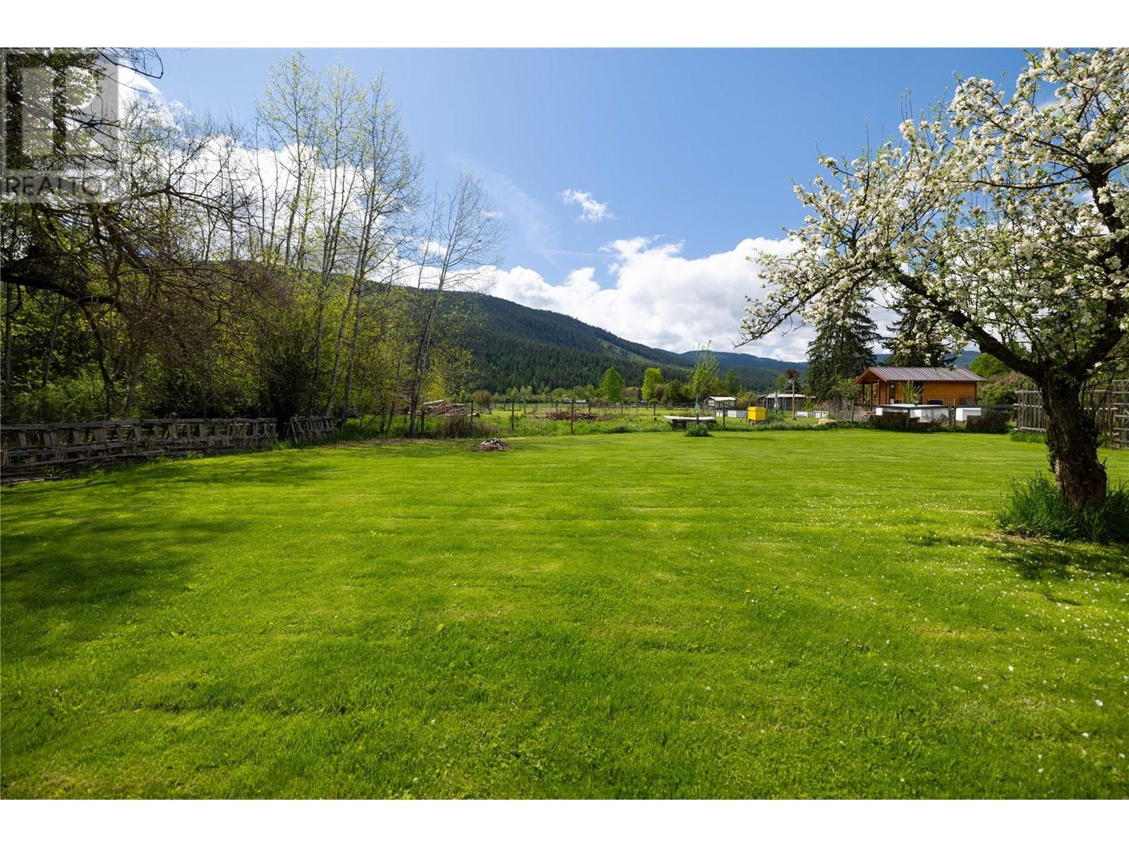 170 Whitevale Road, Lumby