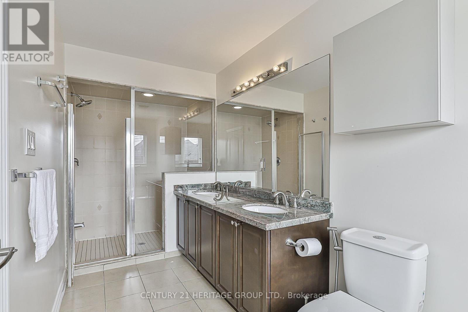 Single Family House for Sale in  LADY LORETTA LANE Vaughan (Patterson) 