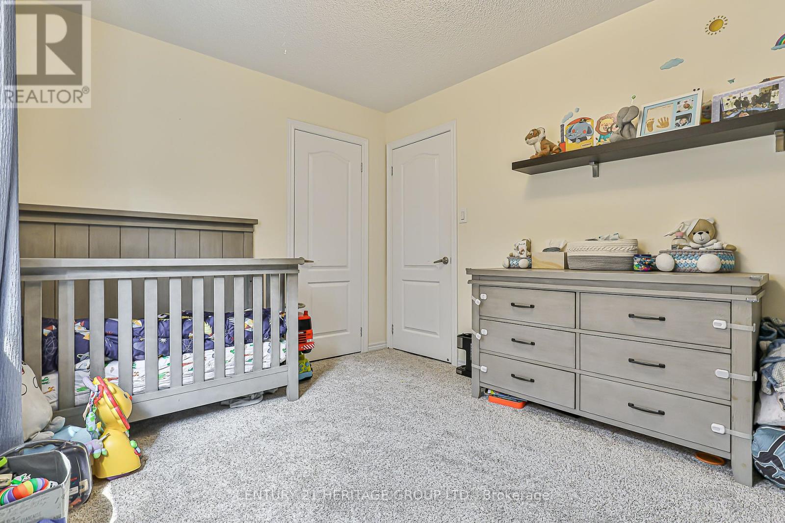 Single Family House for Sale in  LADY LORETTA LANE Vaughan (Patterson) 
