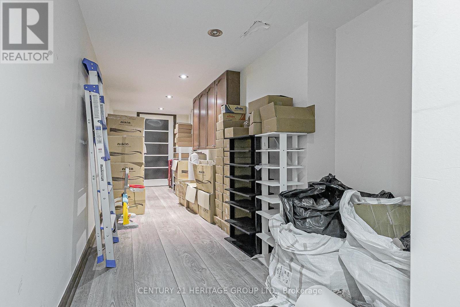 Single Family House for Sale in  LADY LORETTA LANE Vaughan (Patterson) 