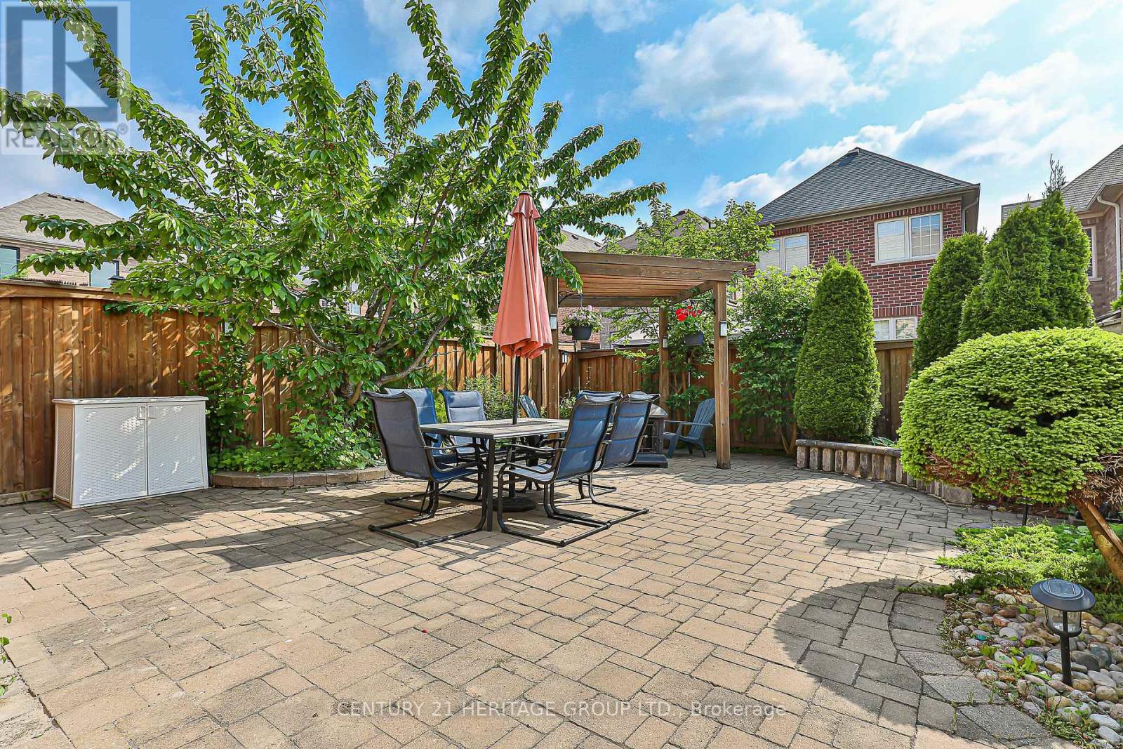 Single Family House for Sale in  LADY LORETTA LANE Vaughan (Patterson) 