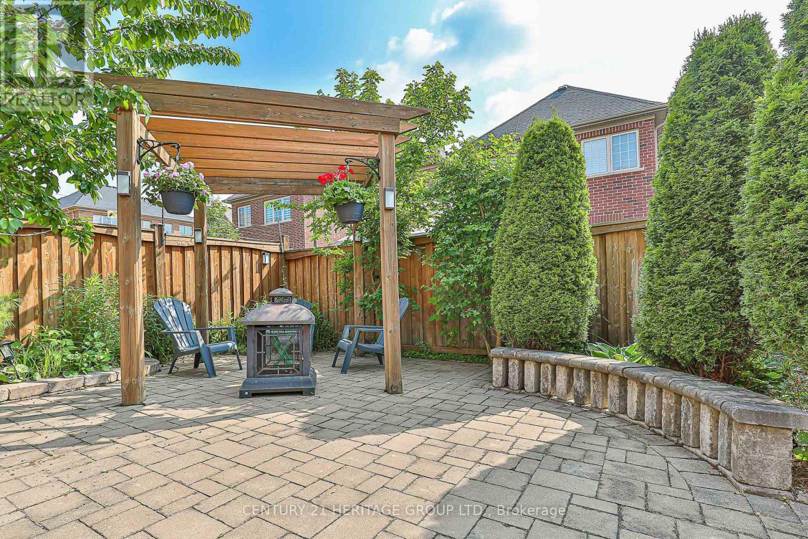 Single Family House for Sale in  LADY LORETTA LANE Vaughan (Patterson) 