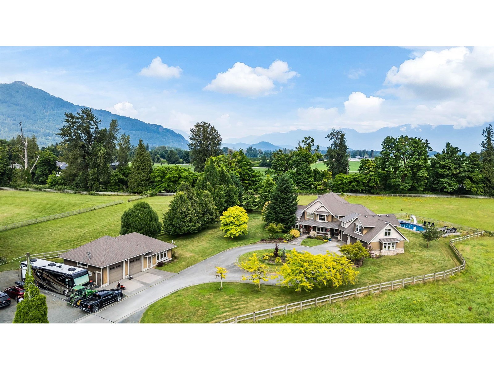 Photo 2 of 11288 Mcsween Road Fairfield Island, Chilliwack BC