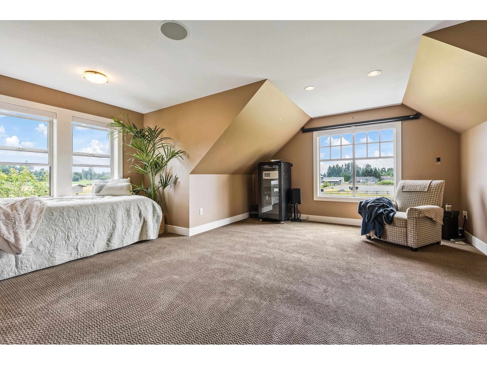 11288 MCSWEEN ROAD, Fairfield Island, Chilliwack