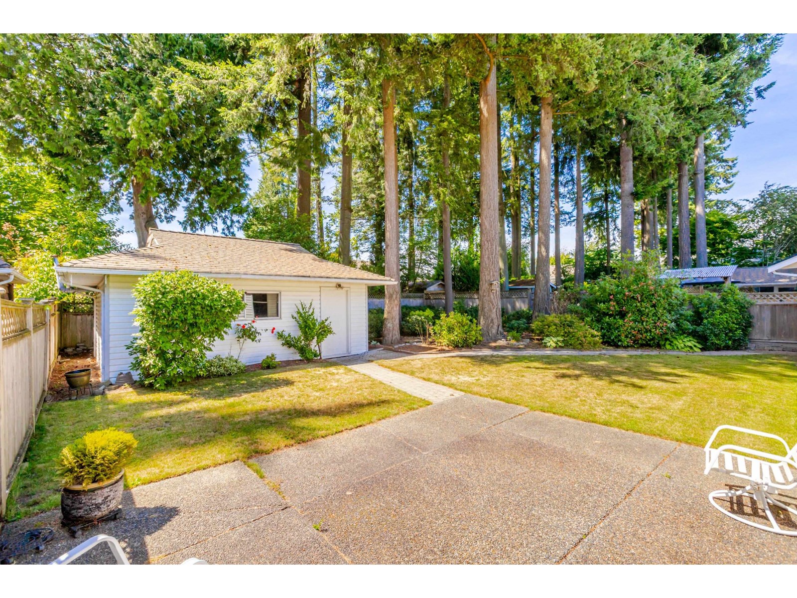 Photo 5 of 965 164 A St Street, Surrey BC