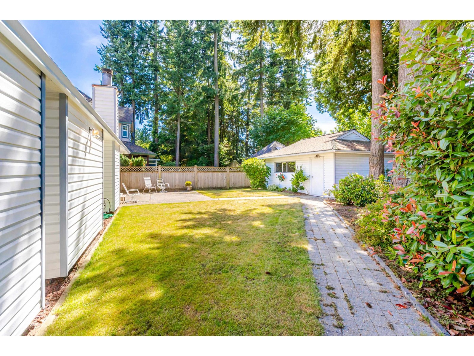 Photo 11 of 965 164 A St Street, Surrey BC