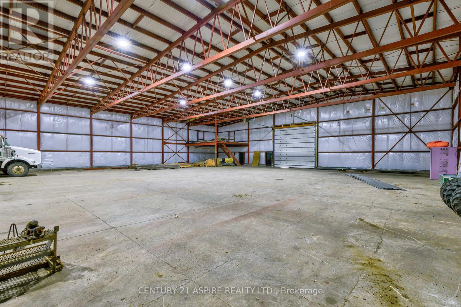 Photo 10 of 23 Booth Road, Renfrew ON
