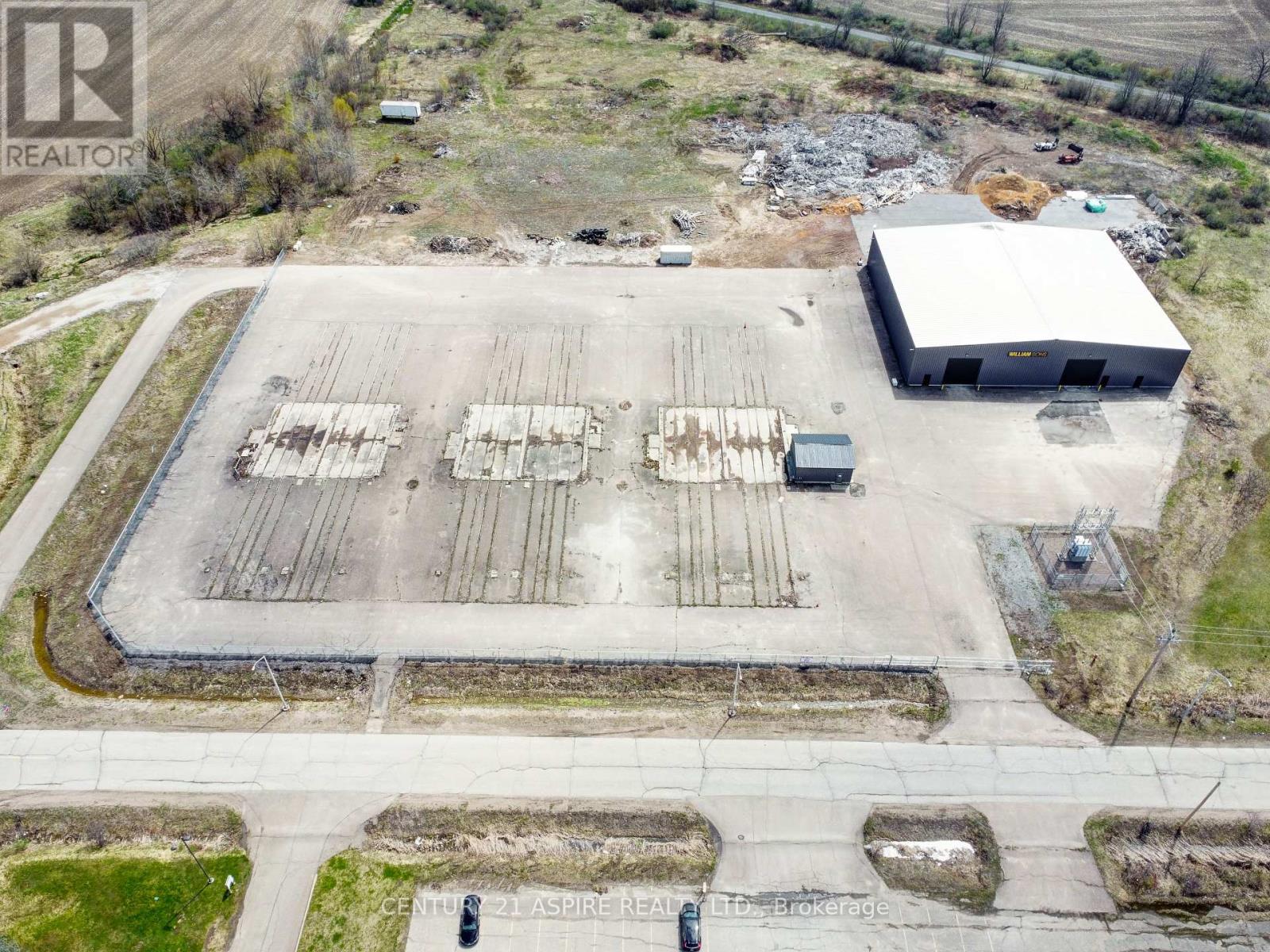 Photo 16 of 23 Booth Road, Renfrew ON