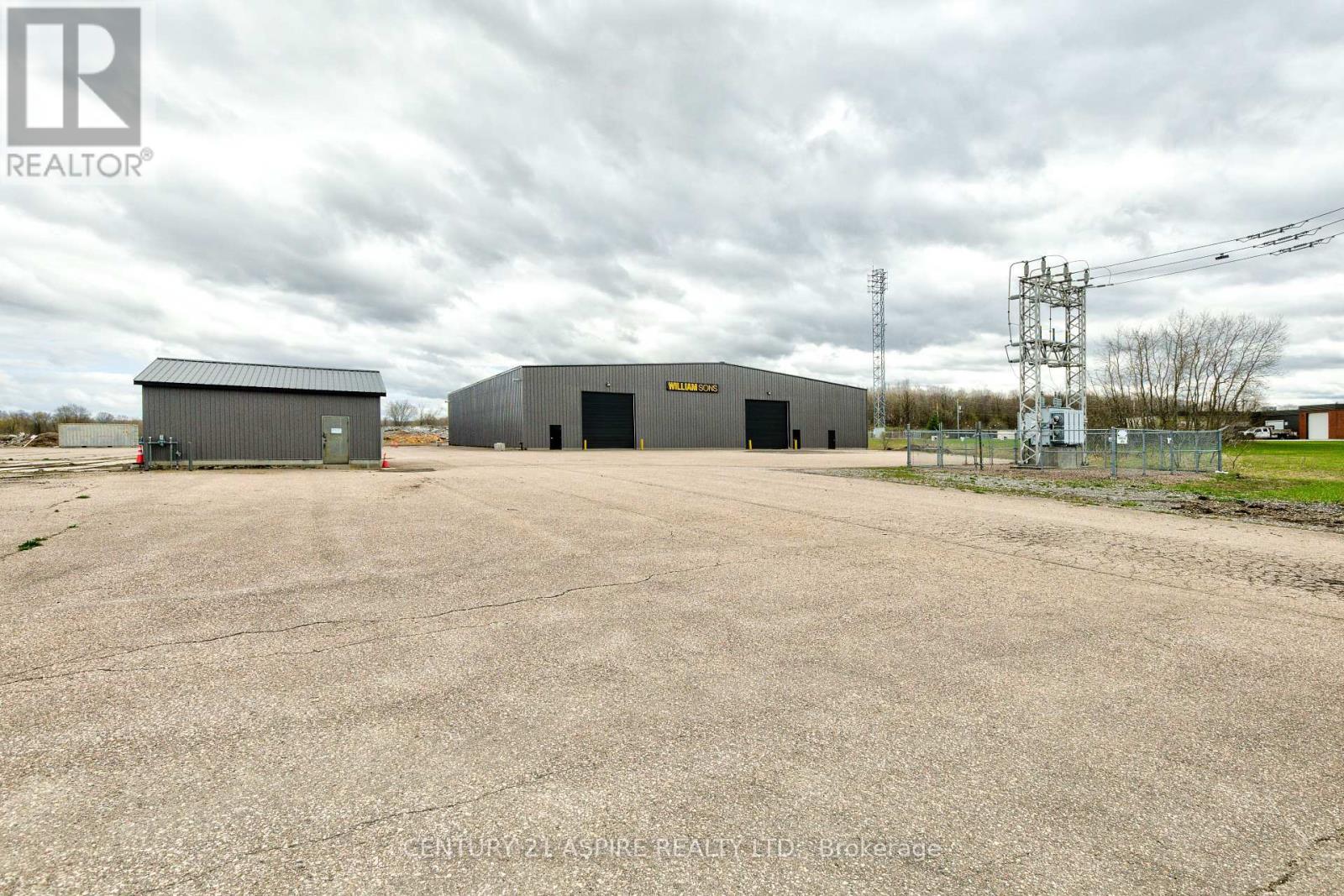Photo 4 of 23 Booth Road, Renfrew ON