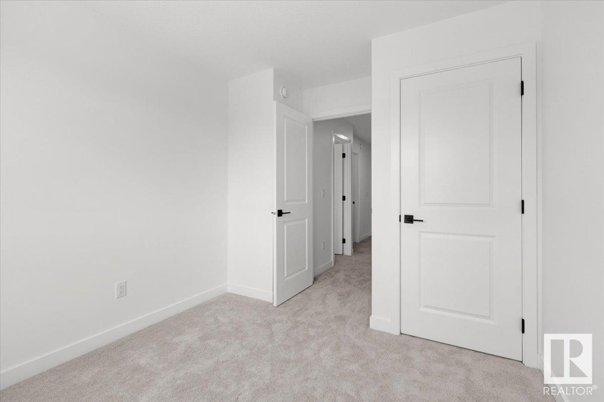 Photo 19 of 1341 Keswick Dr Sw, Edmonton AB