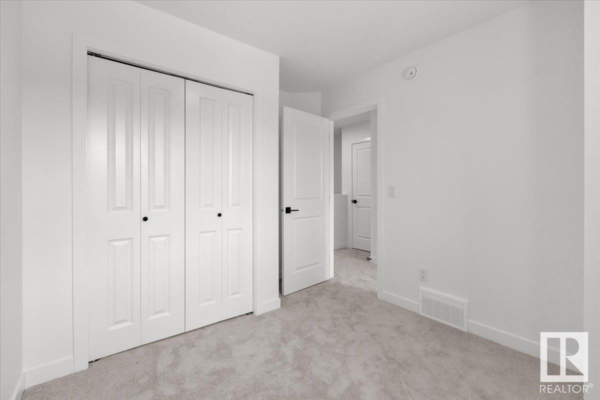 Photo 16 of 1341 Keswick Dr Sw, Edmonton AB