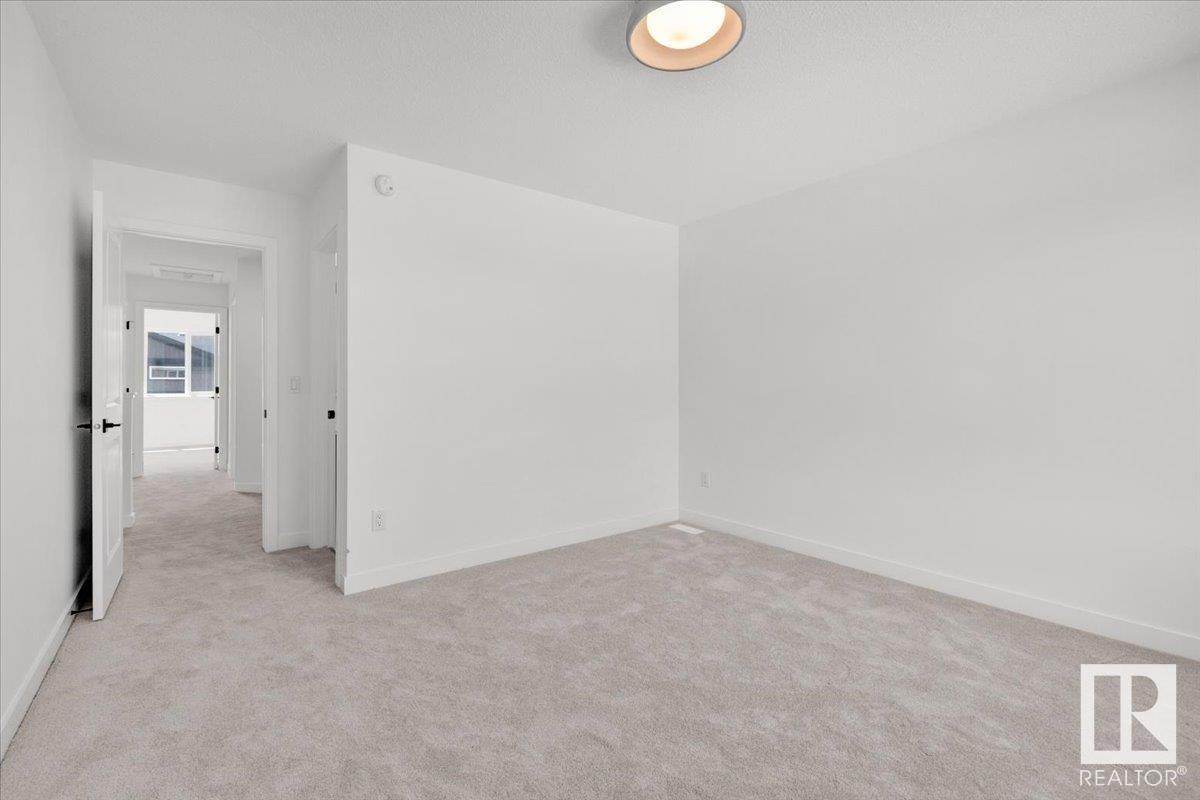 Photo 21 of 1341 Keswick Dr Sw, Edmonton AB