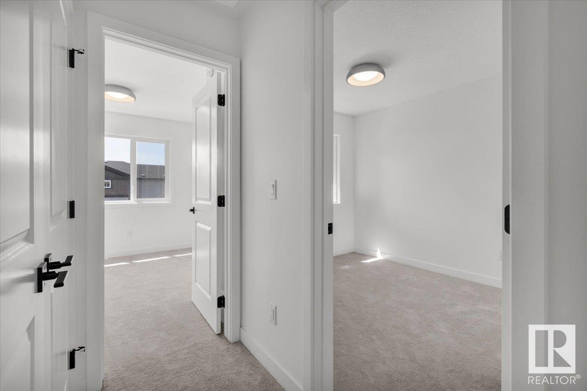 Photo 14 of 1341 Keswick Dr Sw, Edmonton AB