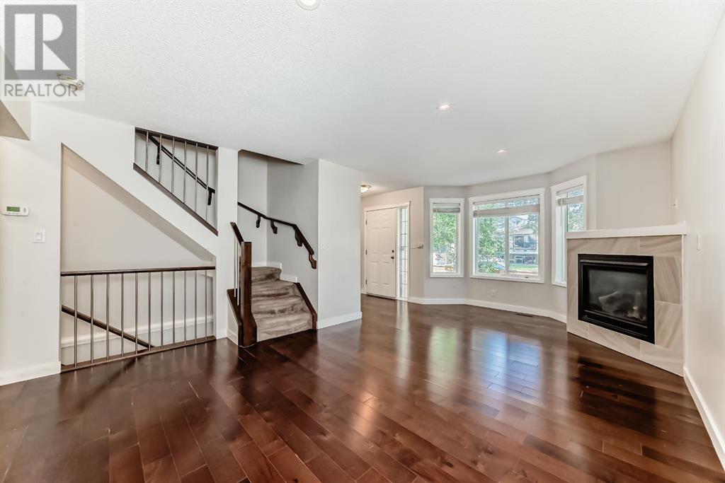 Single Family House for Sale in    Street SW Killarney/Glengarry Calgary 