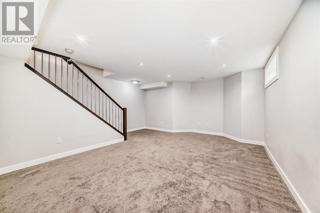 Single Family House for Sale in    Street SW Killarney/Glengarry Calgary 