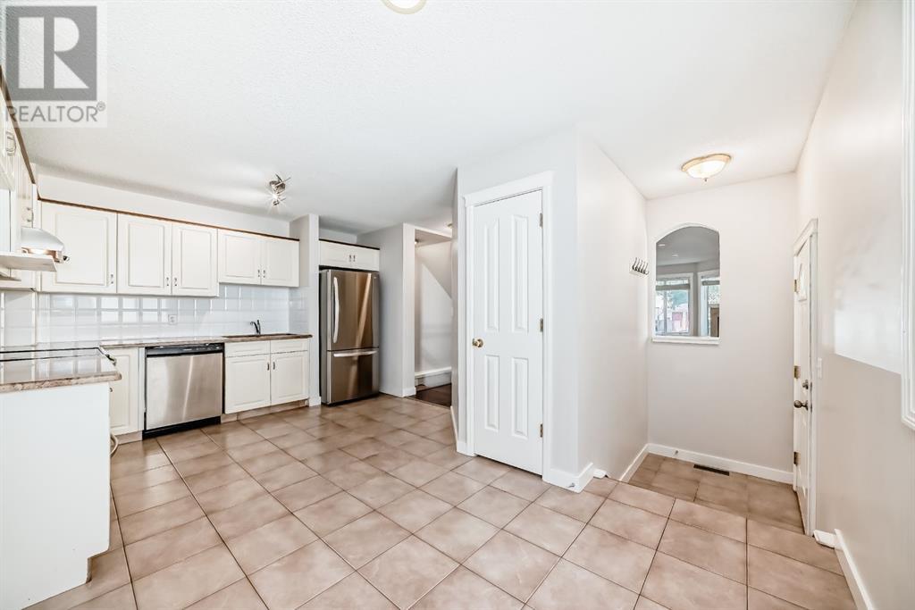 Single Family House for Sale in    Street SW Killarney/Glengarry Calgary 