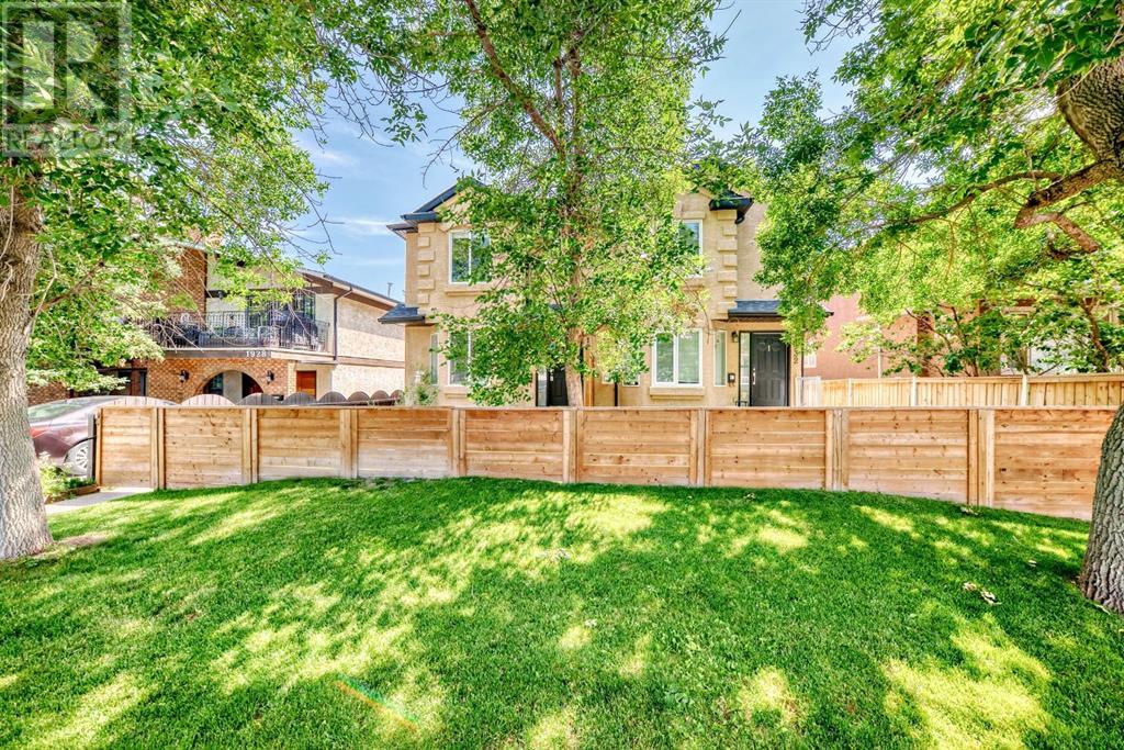 Single Family House for Sale in    Street SW Killarney/Glengarry Calgary 