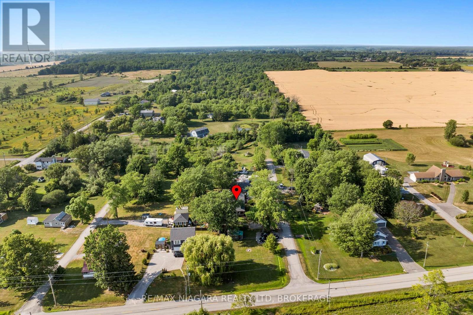 Photo 8 of 11748 Summerland Avenue, Wainfleet ON