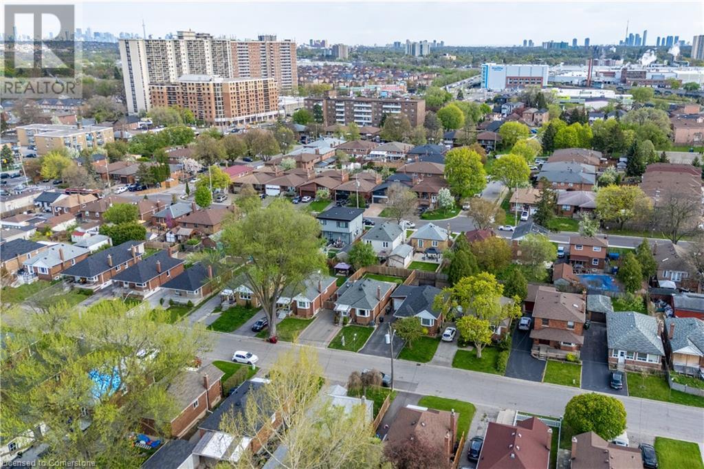 Photo 35 of 11 Speers Avenue, Toronto ON