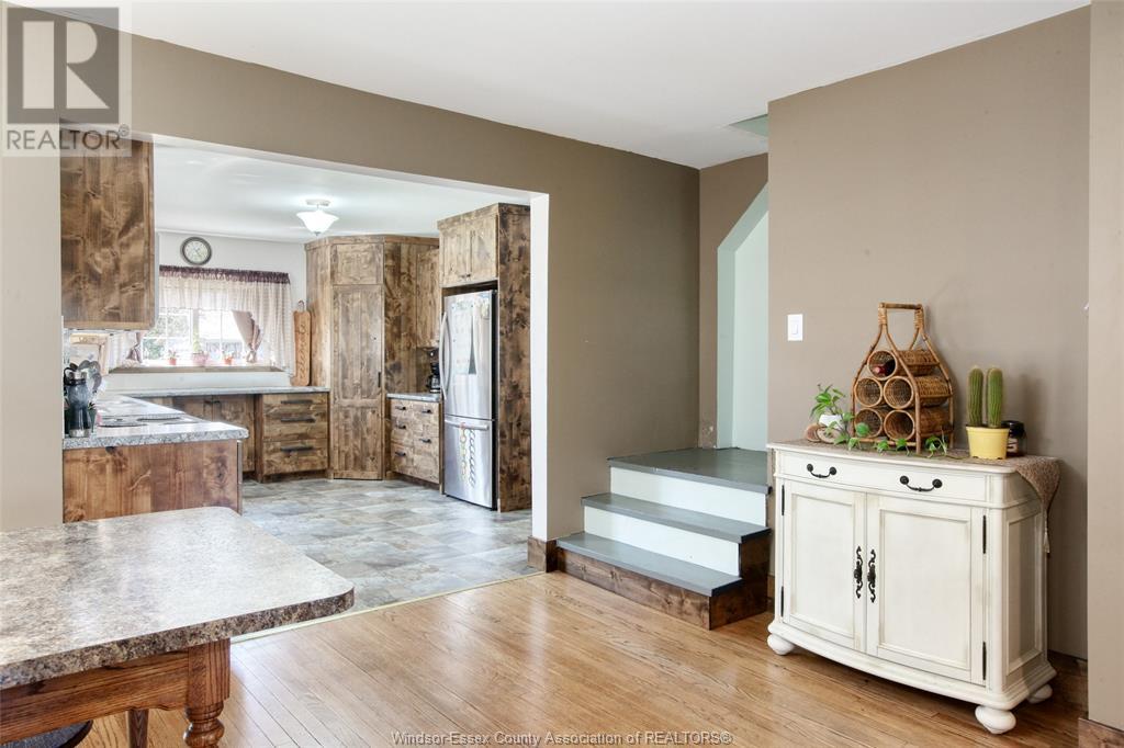 Photo 22 of 641 Road 3, Kingsville ON
