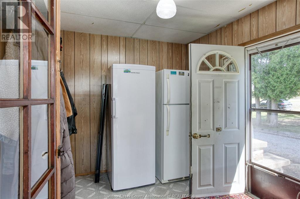Photo 3 of 641 Road 3, Kingsville ON