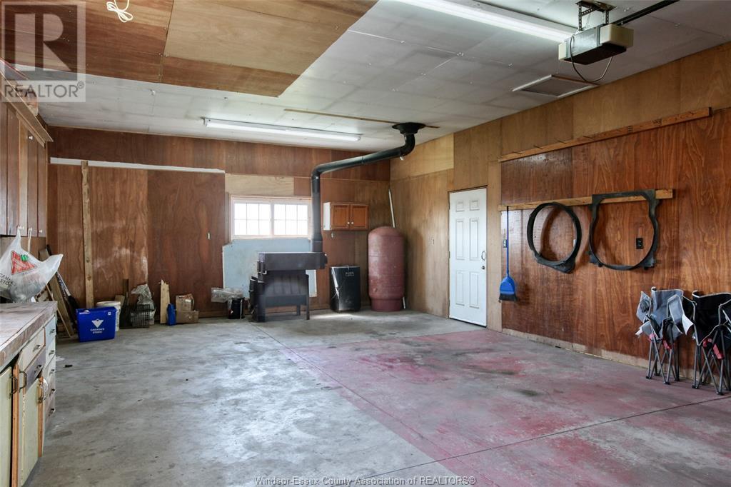 Photo 10 of 641 Road 3, Kingsville ON