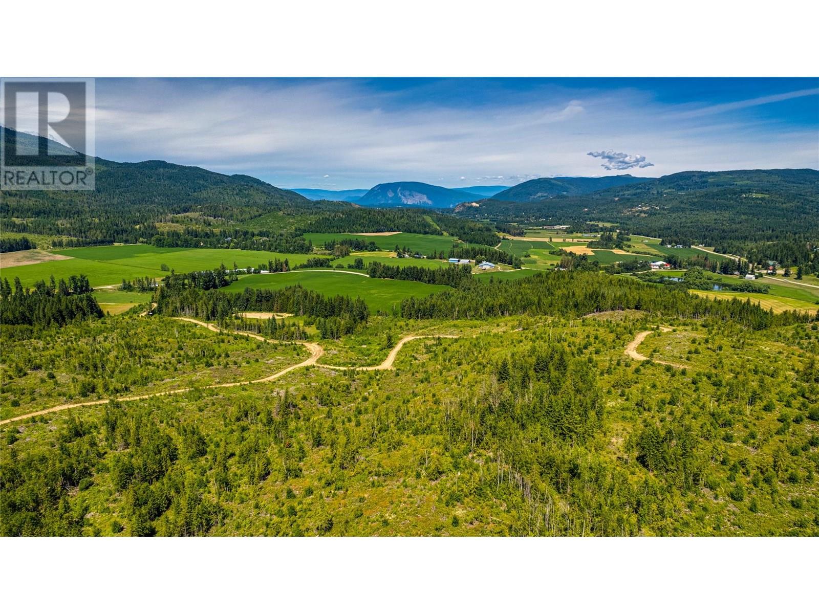 800 Goosen Road, Enderby