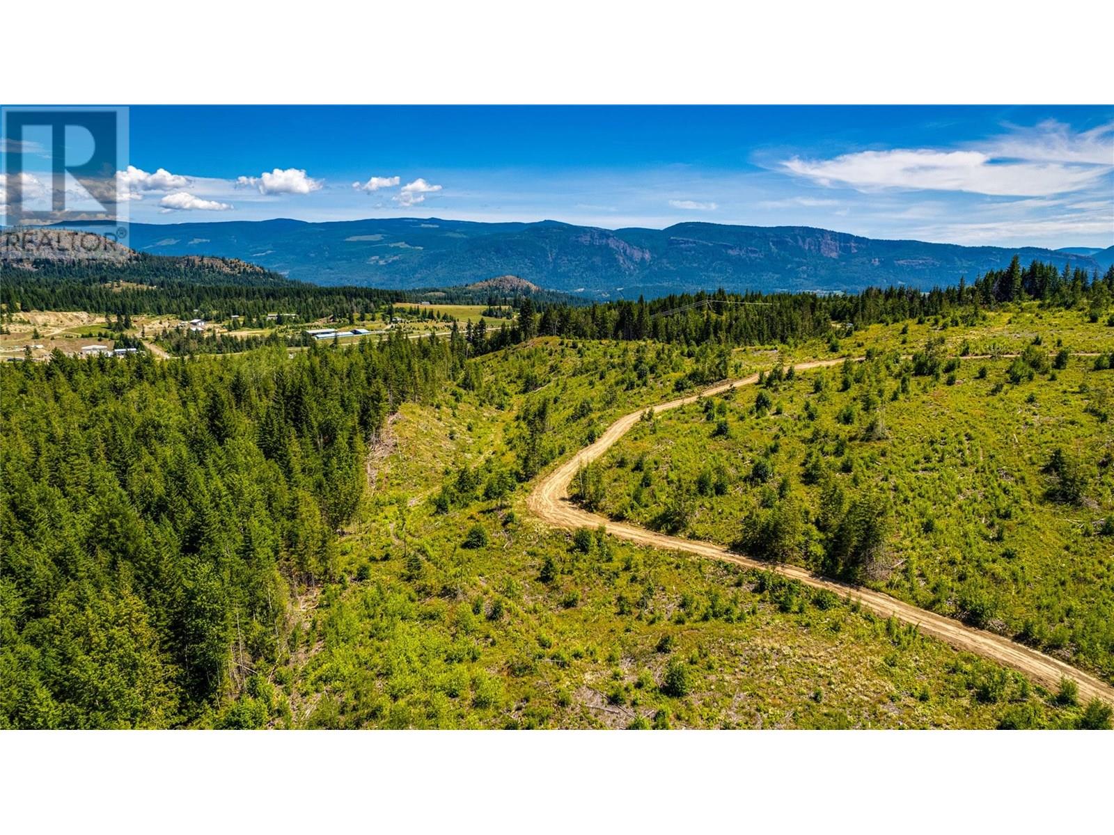800 Goosen Road, Enderby