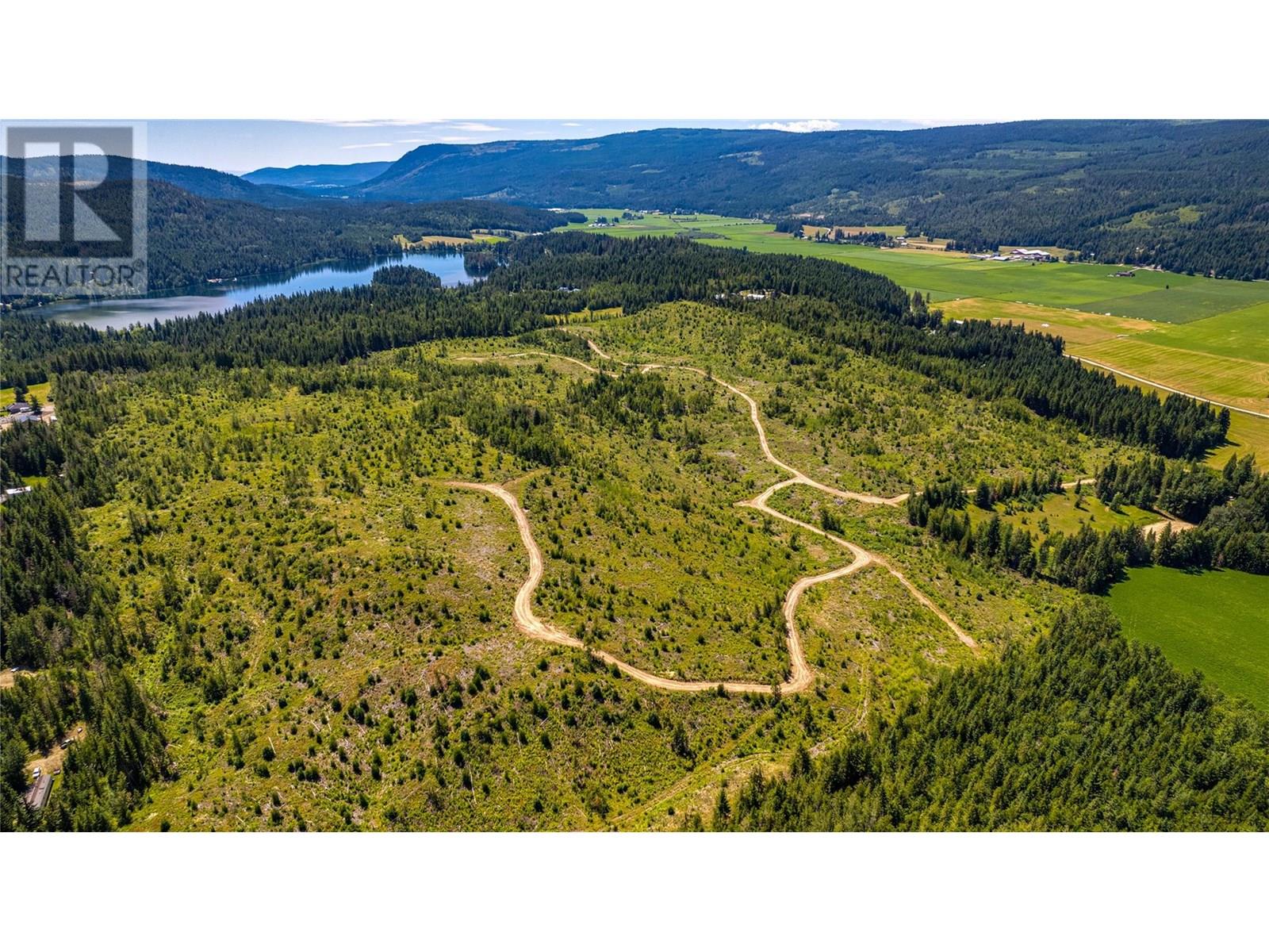 800 Goosen Road, Enderby