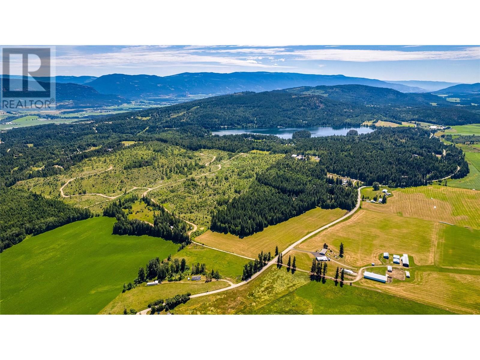 800 Goosen Road, Enderby