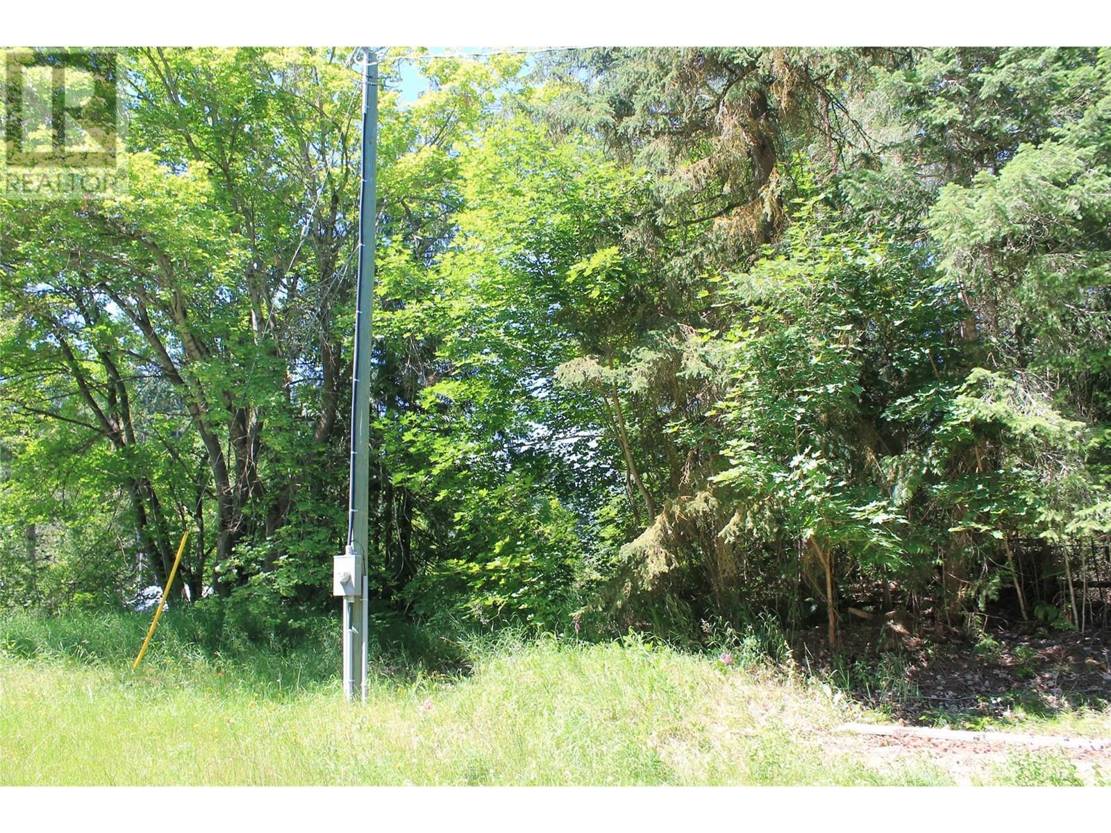 800 Goosen Road, Enderby