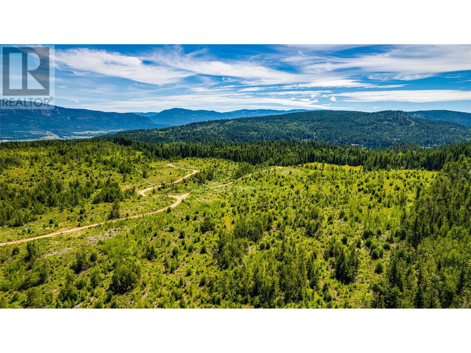 800 Goosen Road, Enderby