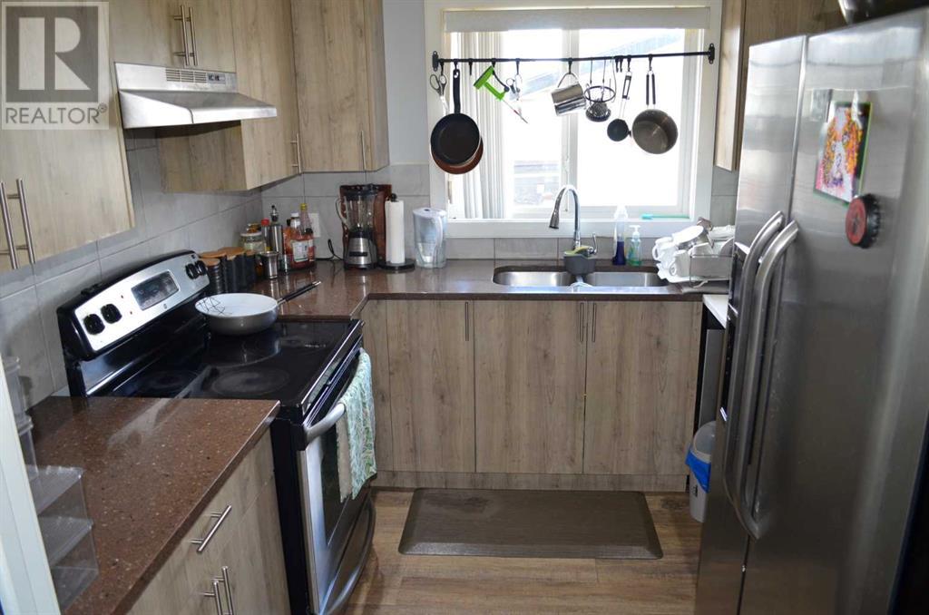 Single Family House Bungalow for Sale in  Falmere Road NE Falconridge Calgary 