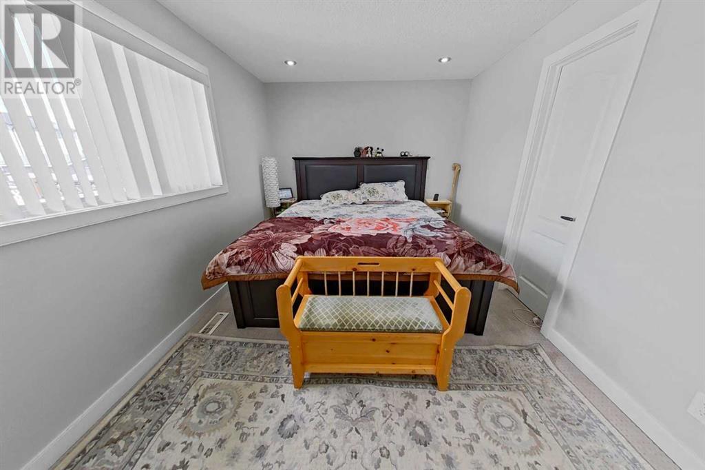 Single Family House Bungalow for Sale in  Falmere Road NE Falconridge Calgary 