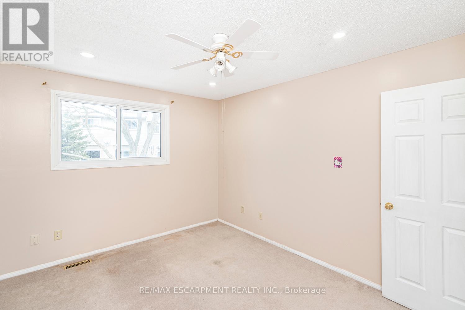 Photo 33 of 35 14 Derby Street, Hamilton ON