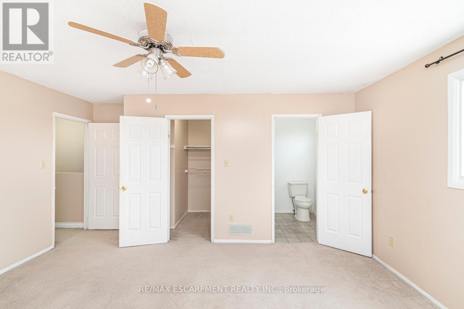 Photo 11 of 35 14 Derby Street, Hamilton ON