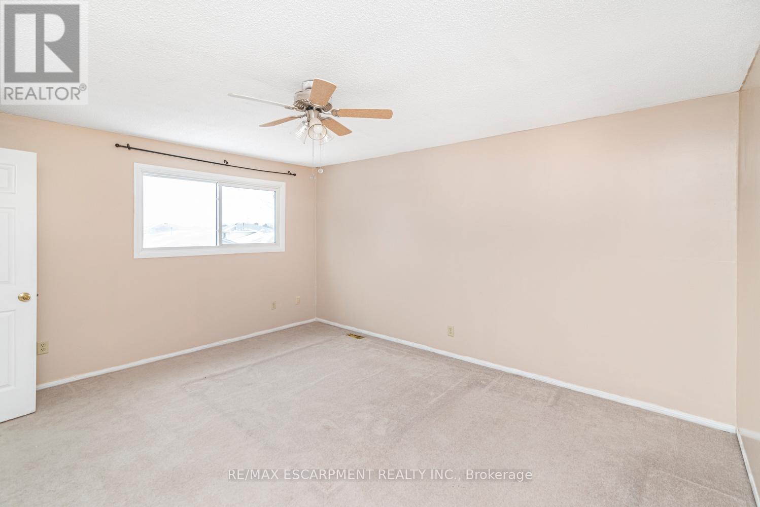 Photo 21 of 35 14 Derby Street, Hamilton ON