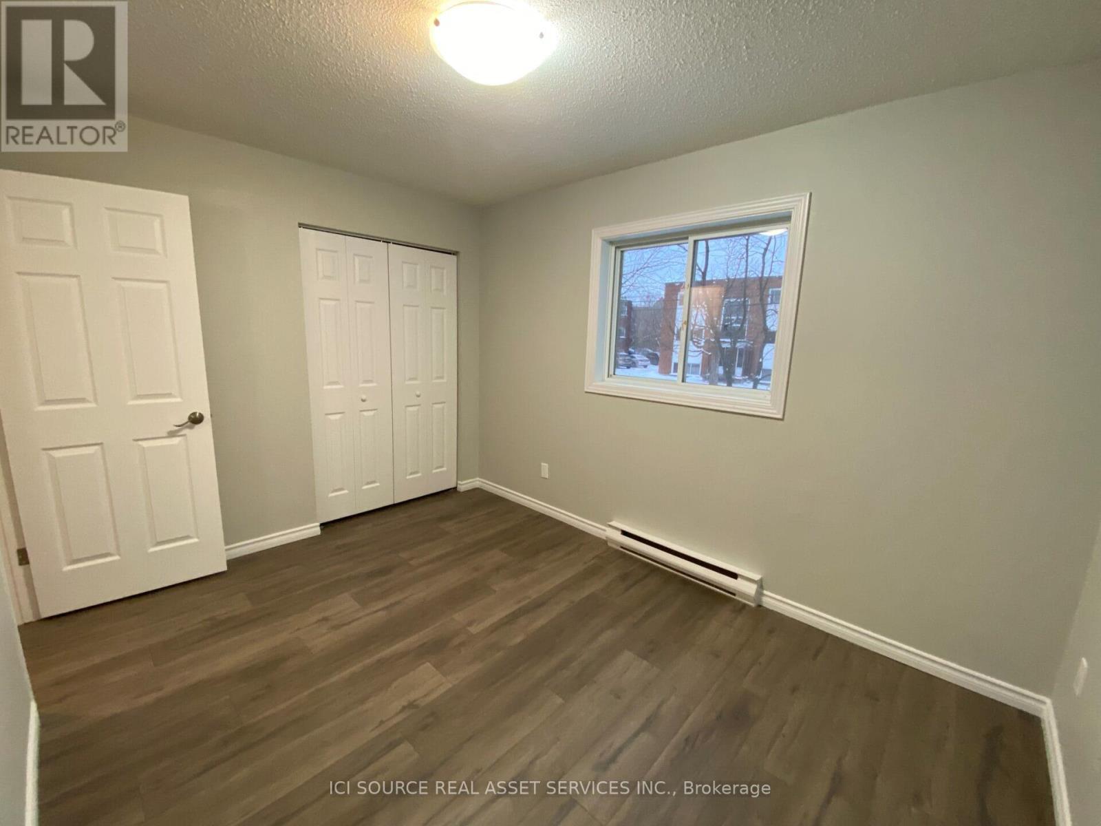 Photo 10 of 3 225 Presland Road, Ottawa ON