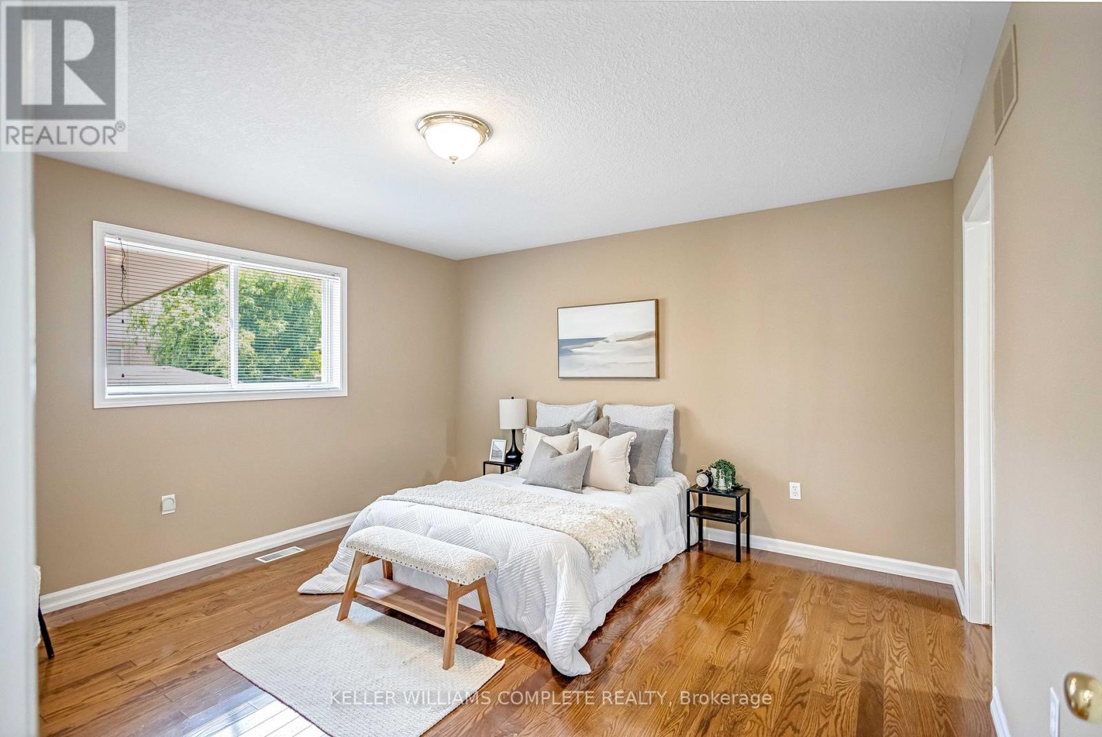 57 HEPBURN CRESCENT, Hamilton (Mountview), Ontario