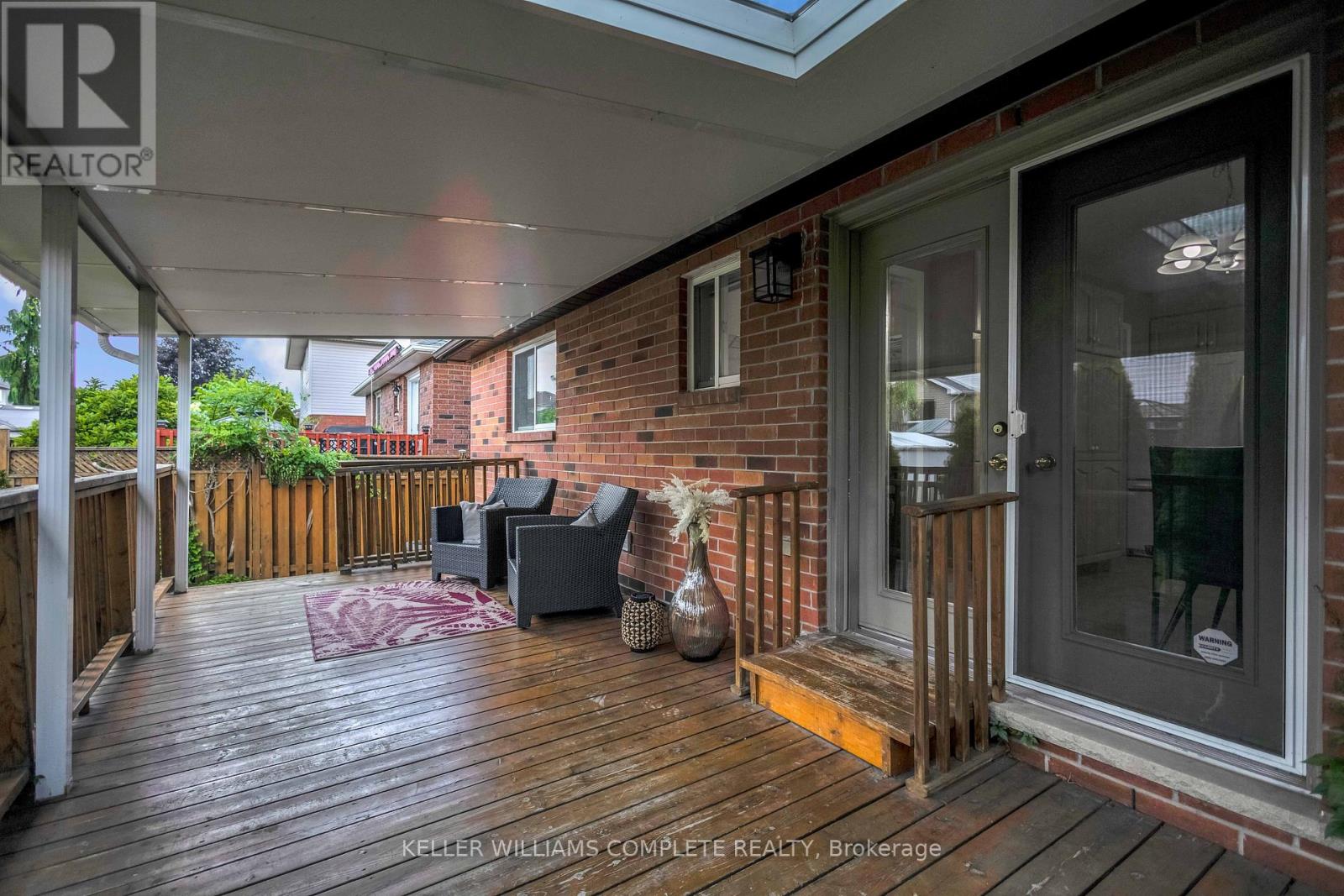 Single Family House Raised bungalow for Sale in  HEPBURN CRESCENT Hamilton (Mountview) 