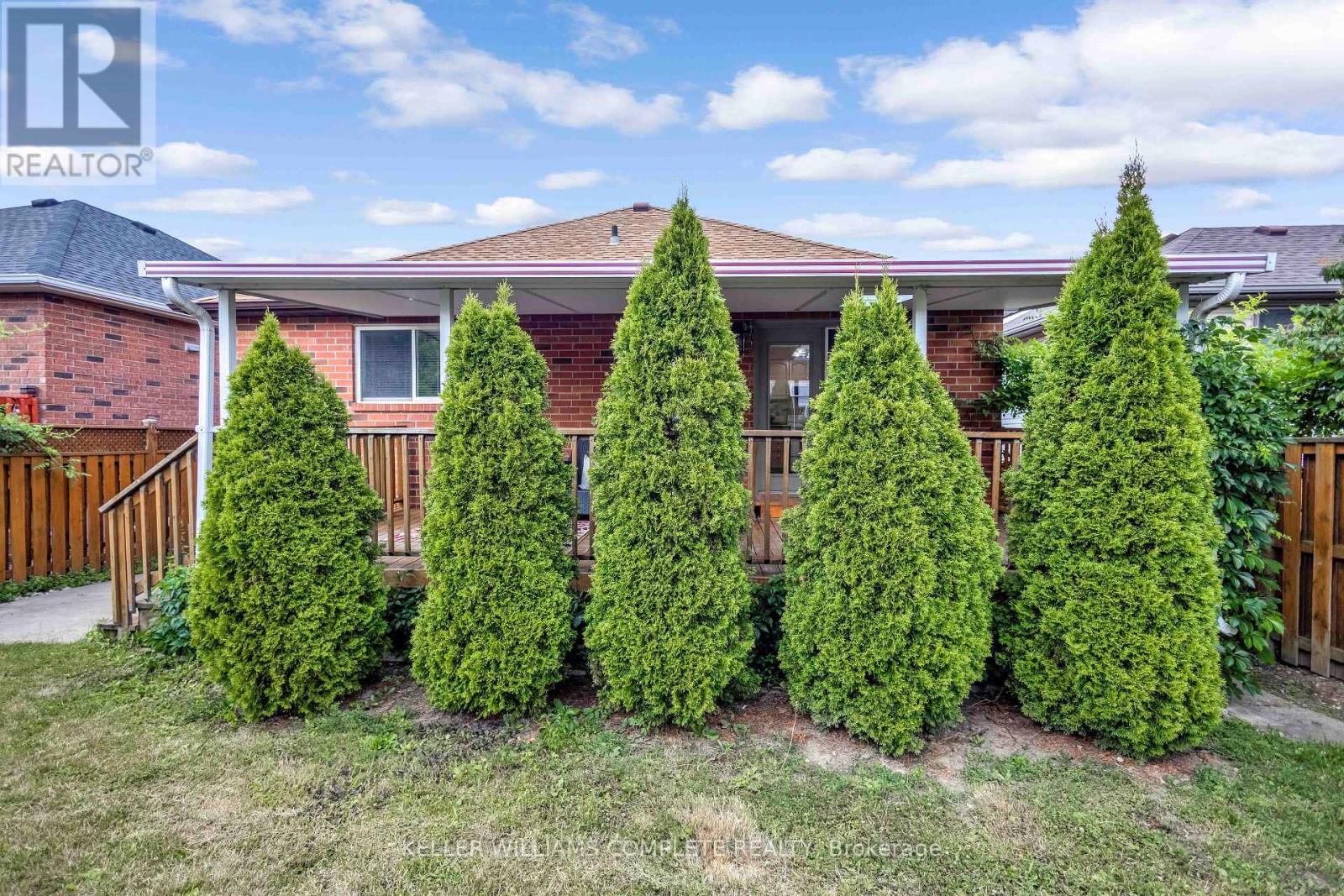 Single Family House Raised bungalow for Sale in  HEPBURN CRESCENT Hamilton (Mountview) 